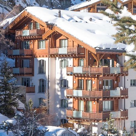 A Calm & Charm Studio - Haus Haro Zermatt Esterno foto